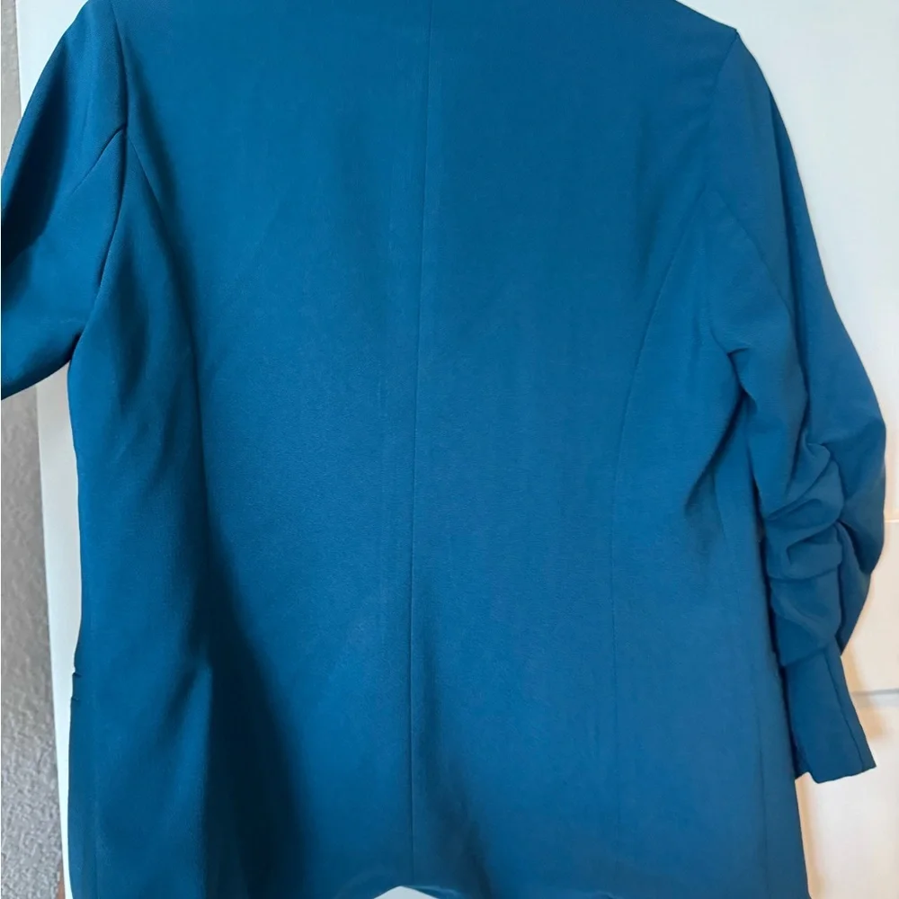 Skies Are Blue Teal Blazer from Stitch Fix - Picture 5 of 5